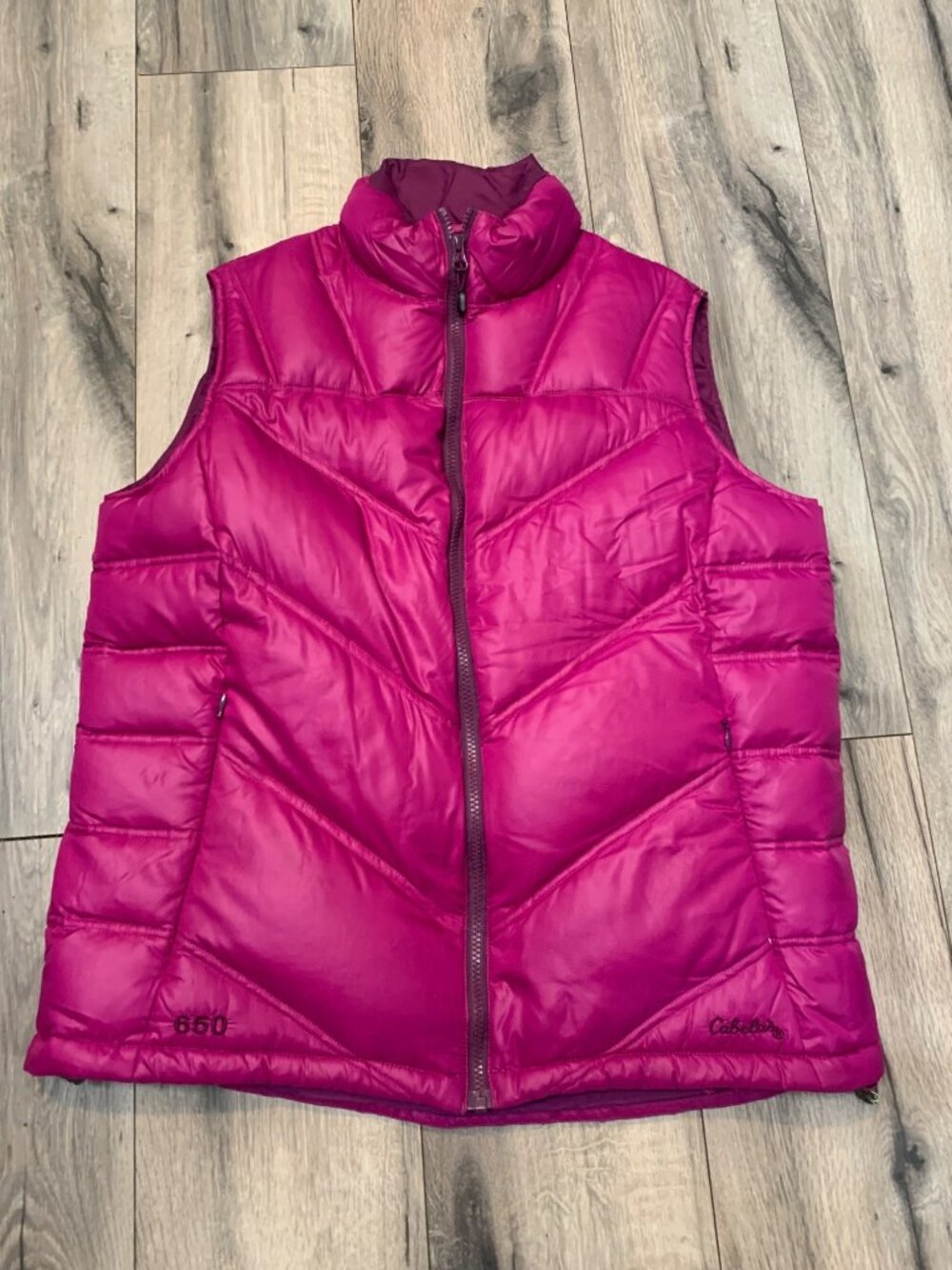 Cabela’s Women’s Goose Down Medium 650 Puffer Vest Pink